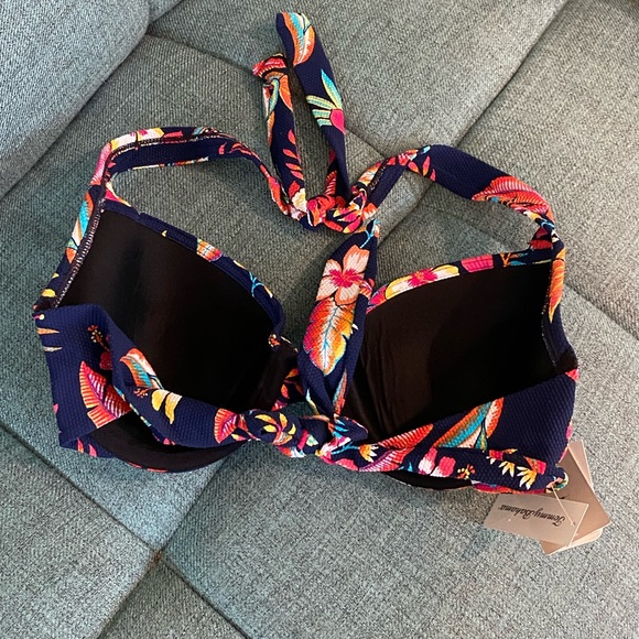 Tommy Bahama Women's Printed Bra-Size Underwire Halter Bikini Top Sz 36 C NWT - Picture 6 of 7